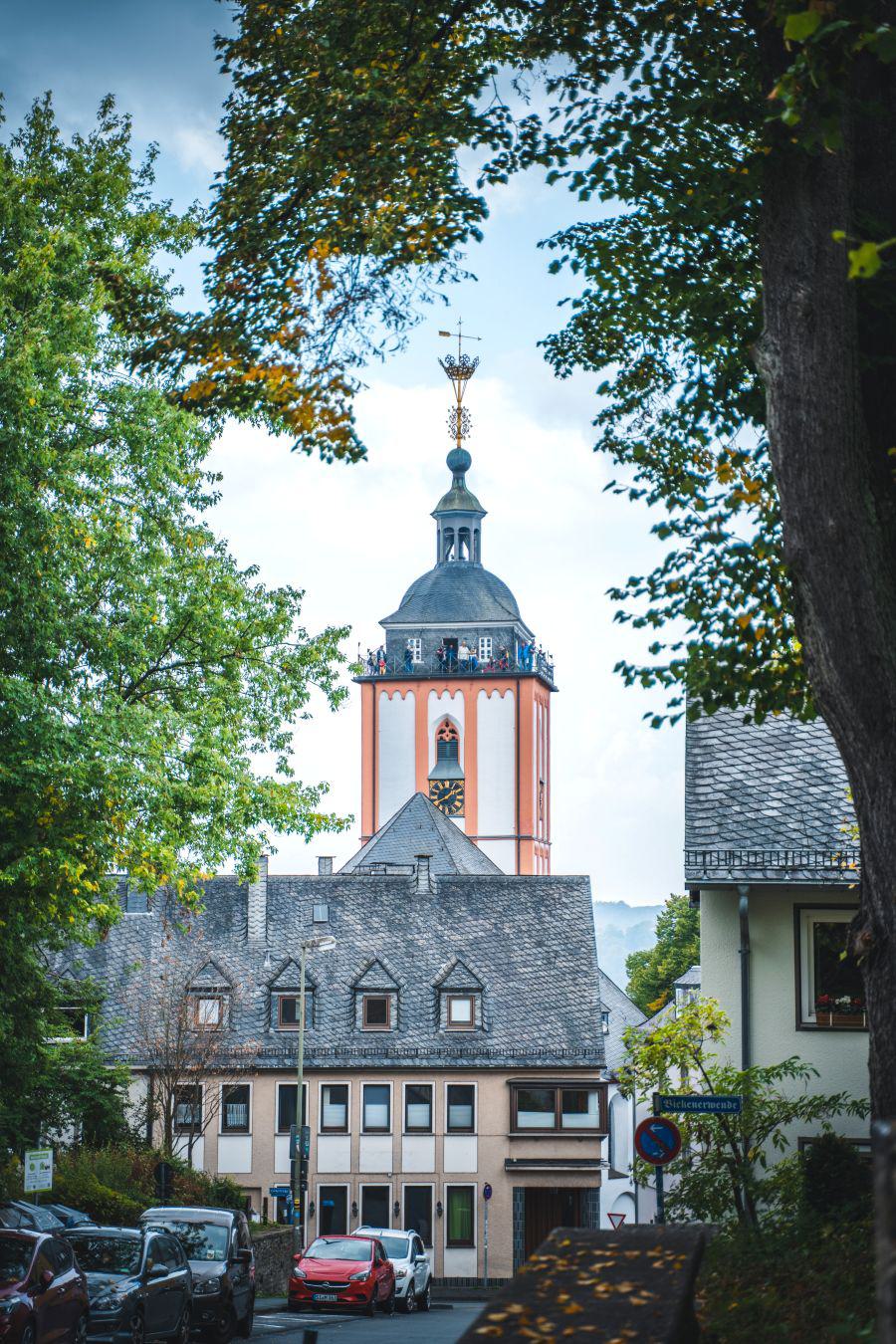 Stadtführung - Rund ums Krönchen - Treffpunkt Oberes Schloss