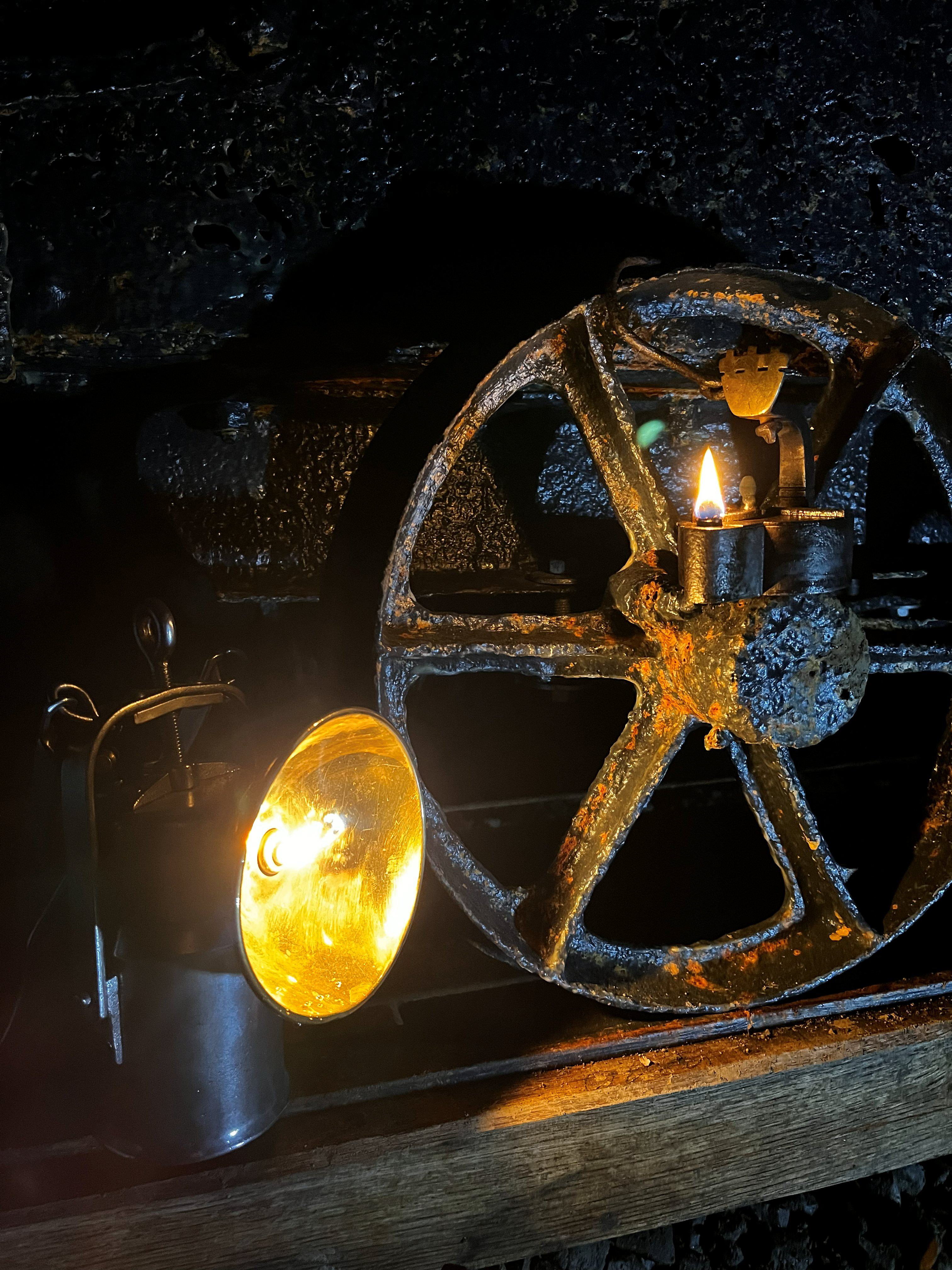 Offene Grubenlampen aus Südwestfalen im Spiegel der Zeit