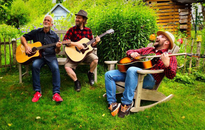 Stage Bar Q: Konzert mit Tschechpoint